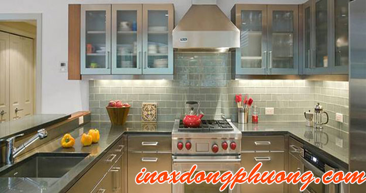 3Trang trí tủ bếp bằng inox sự lựa chọn hoàn hảo cho ngôi nhà bạn