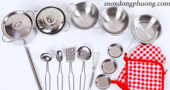 điều bạn cần biết khi chọn mua dụng cụ nhà bếp bằng inox